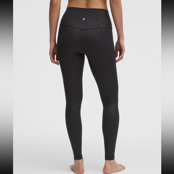 lululemon Align™™ High-Rise Pant 28" Leopard - Picture 3 of 6